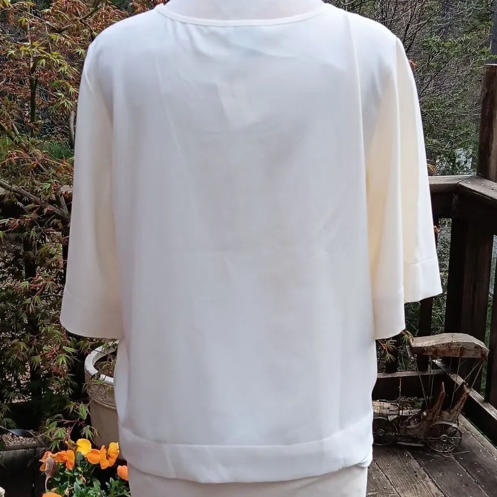 Ann Taylor Factory Top - Picture 4 of 8